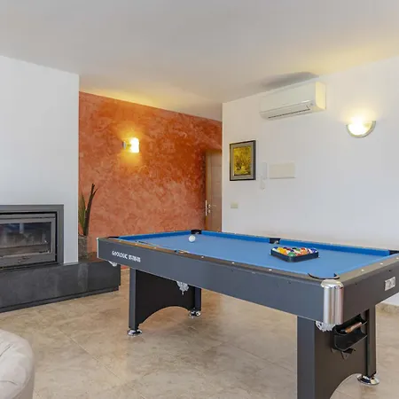 Villa Heura 18 *